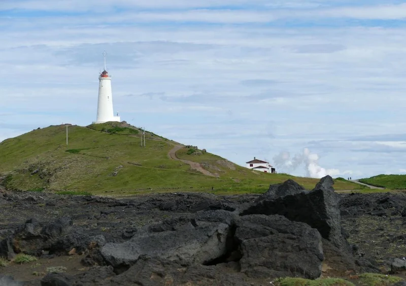 22204 Orte - Leuchtturm auf Island Puzzle