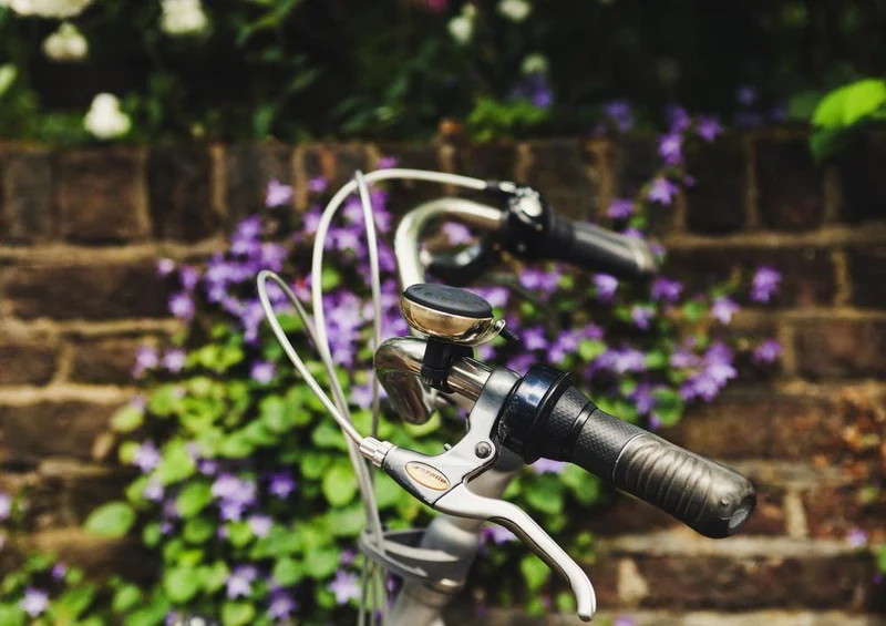 21541 Sport - Fahrrad an Hauswand Puzzle