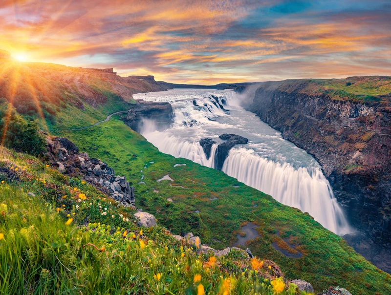 Postcard Collection - Gullfoss Waterfall, Iceland (550pcs)