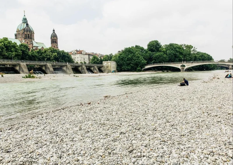 25815 Gebäude - Isar München Puzzle