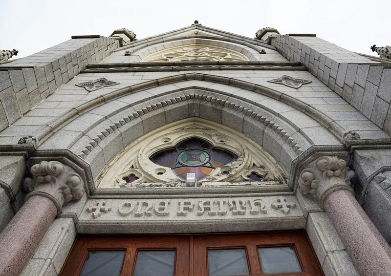 41311 Gebäude - Kirche Puzzle