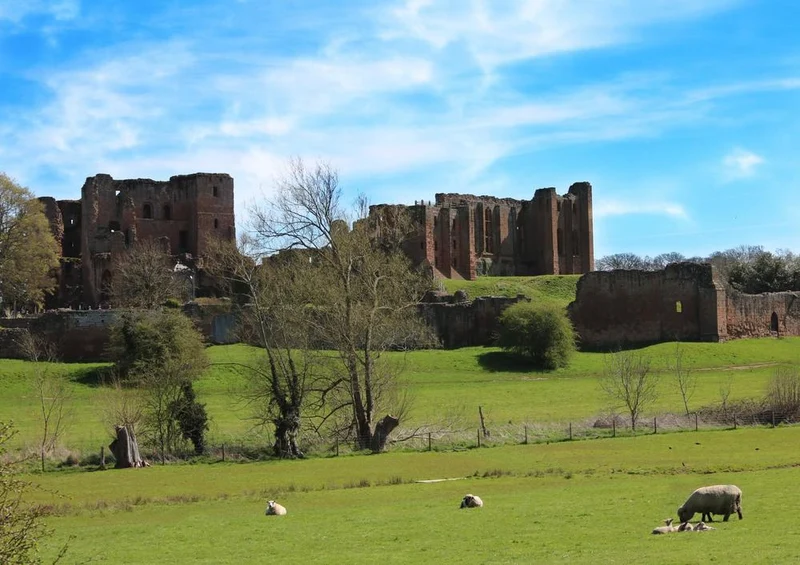 32446 Reisen - Kenilworth castle Puzzle
