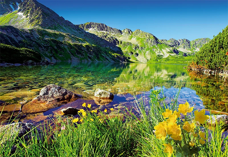 Wielki Staw Lake, the Tatras (OPEN BOX)