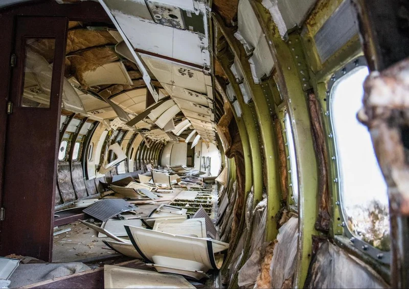 20868 Orte - Flugzeug-Wrack Puzzle