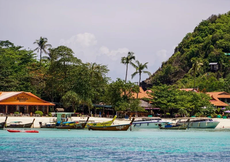 24449 Reisen - Phuket Puzzle