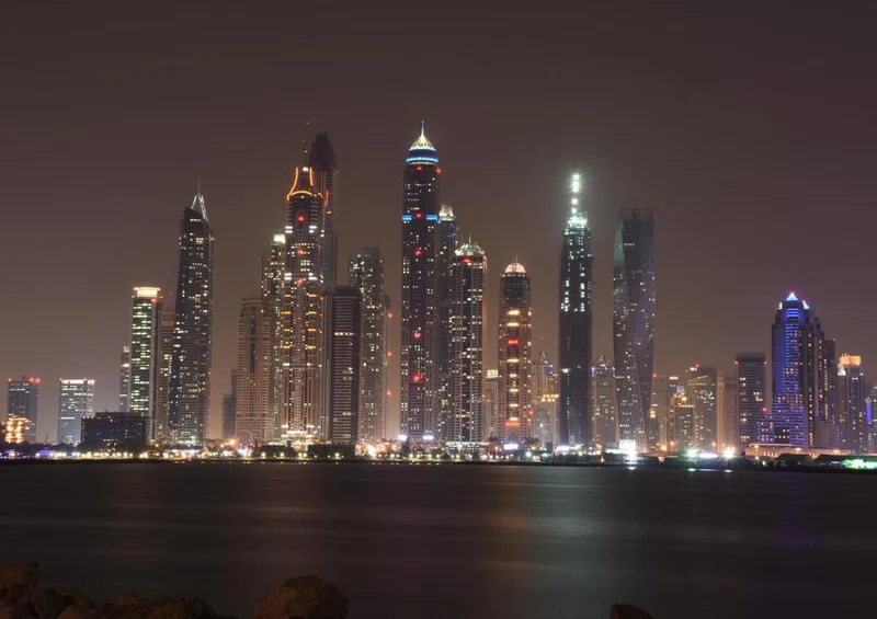 18102 Gebäude - Dubai bei Nacht Puzzle