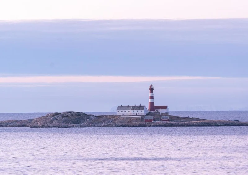 26768 Orte - Leuchtturm Puzzle