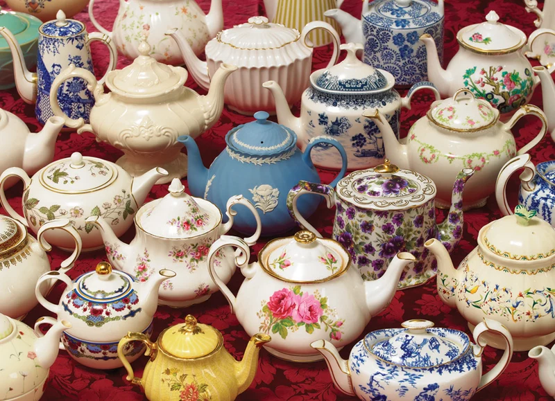 Teapots, Jo-Ann Richards
