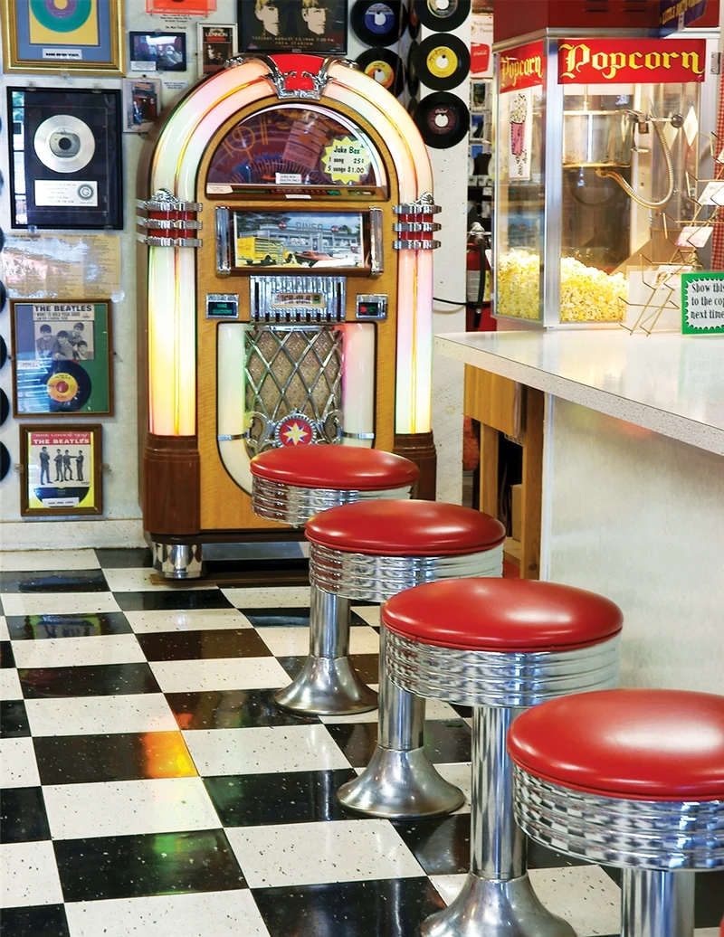 The Malt Shop, Dan Jones