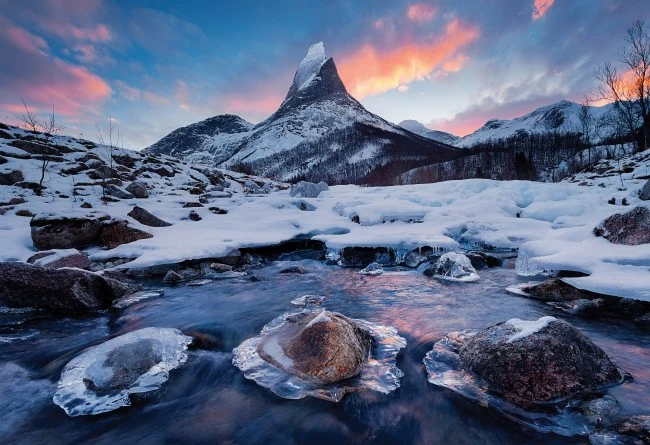 The Throne, Norway