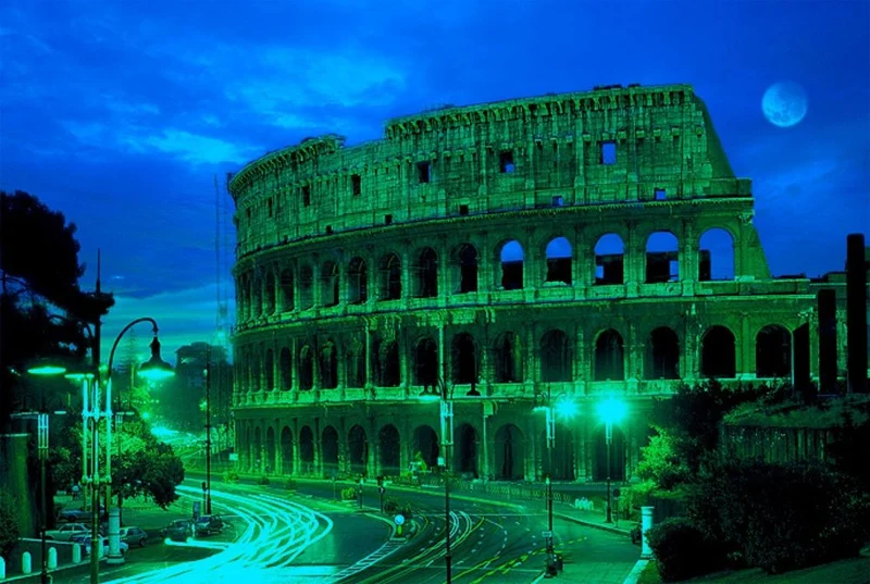 Rome, Colosseum (Glow-in-the-Dark)